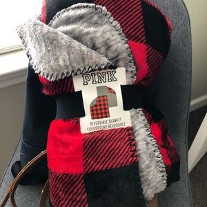 Black and red / grey reversible plush blanket